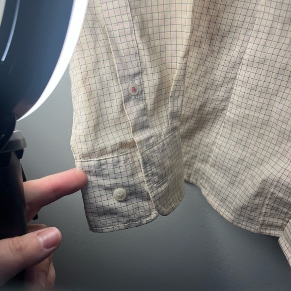 H&M Beige Checkered Button up - Picture 7 of 9